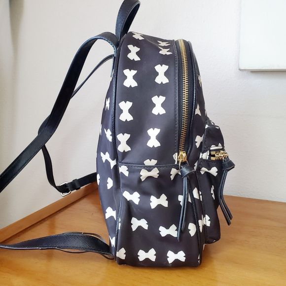Kate Spade Wilson Road Bow Backpack Small Bradley Travel Bag Black White Print - Picture 2 of 15